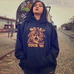 Queens bohemian Tour 06 Merch Band hoodie Size 2XL